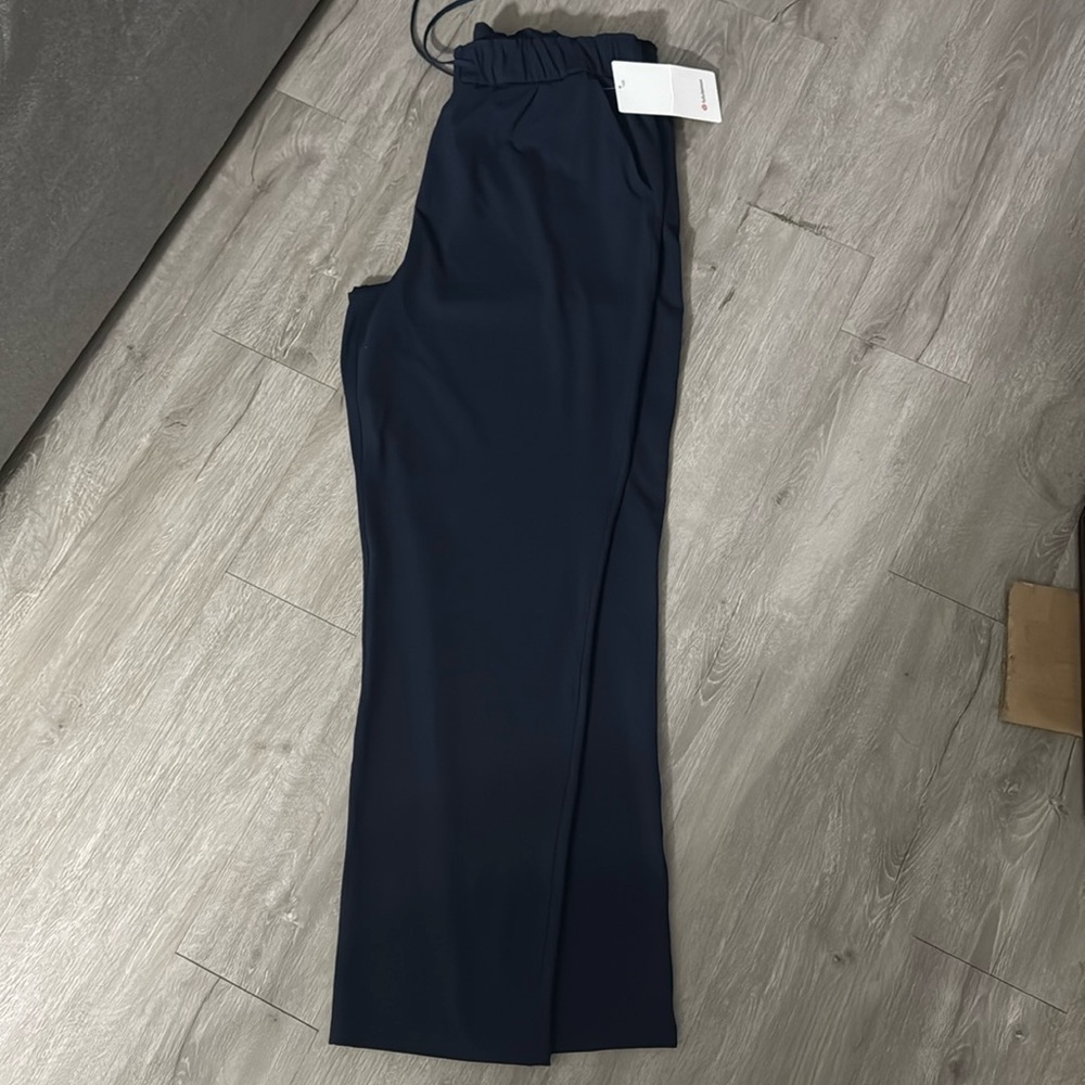 Lululemon Stretch High-Rise Pant Sz 14 Navy Blue NWT